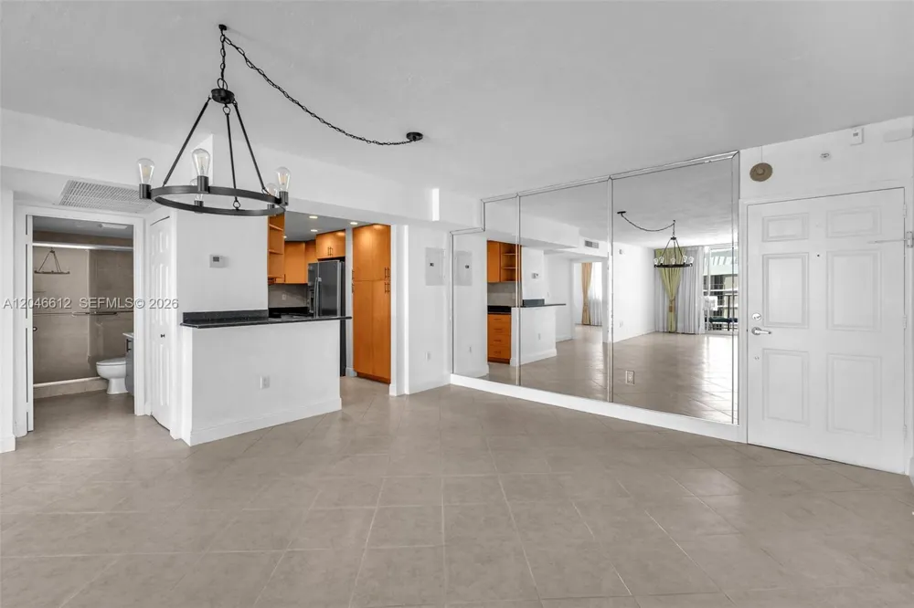 10350 W Bay Harbor Dr #8F Bay Harbor Islands, FL 33154
