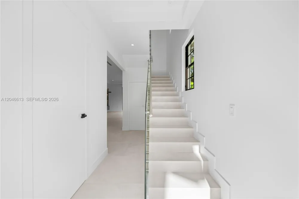 2710 S Le Jeune Rd Coral Gables, FL 33134