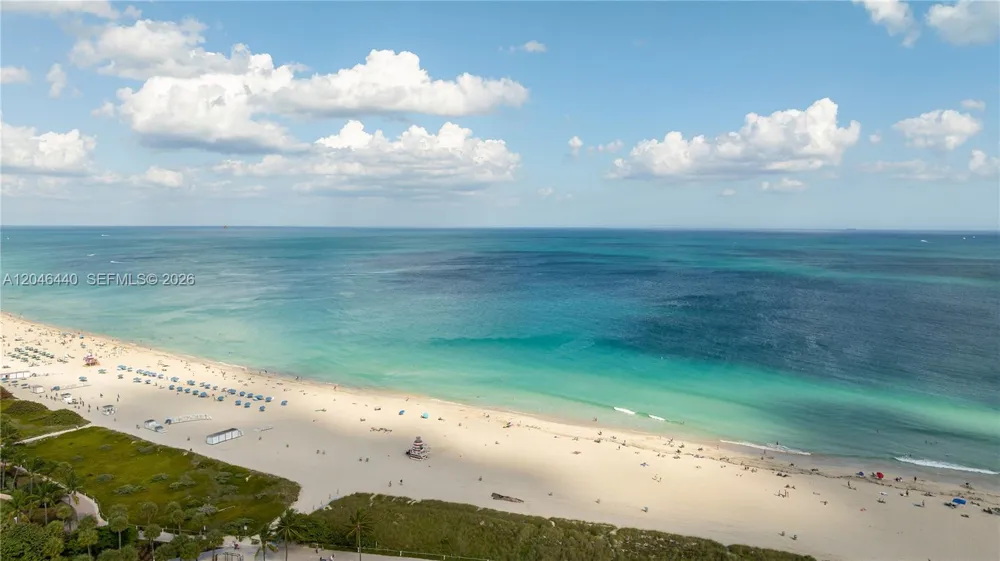 300 S Pointe Dr #907 Miami Beach, FL 33139