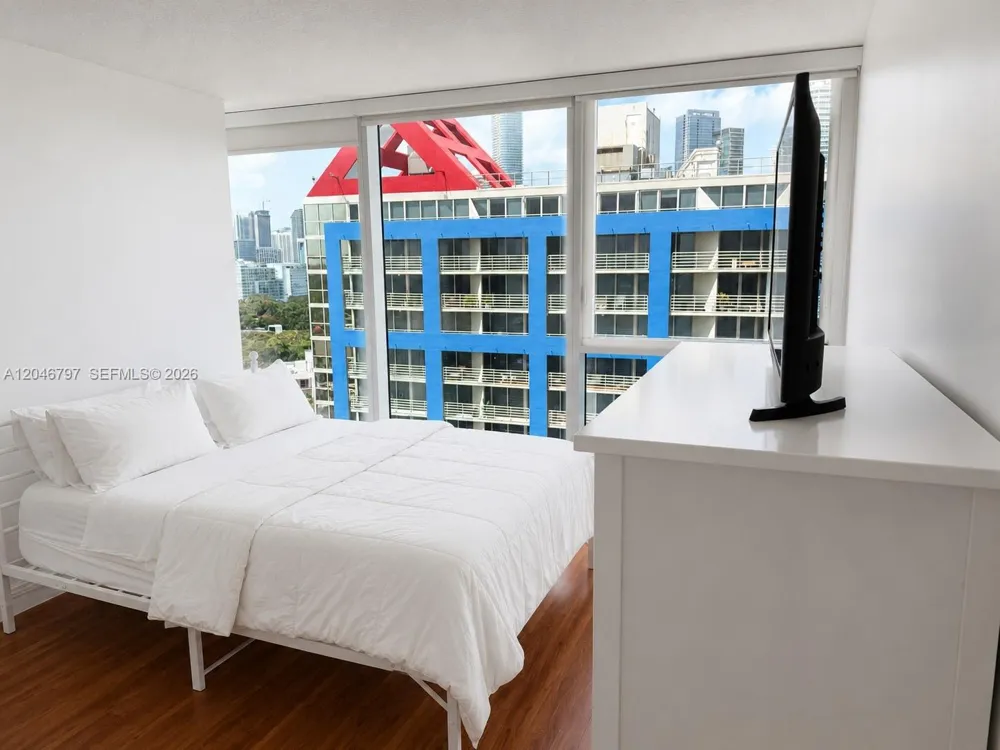 2101 Brickell Ave #1501 Miami, FL 33129