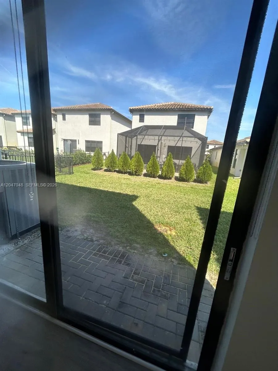 5525 AGOSTINO WAY Ave Maria, FL 34142