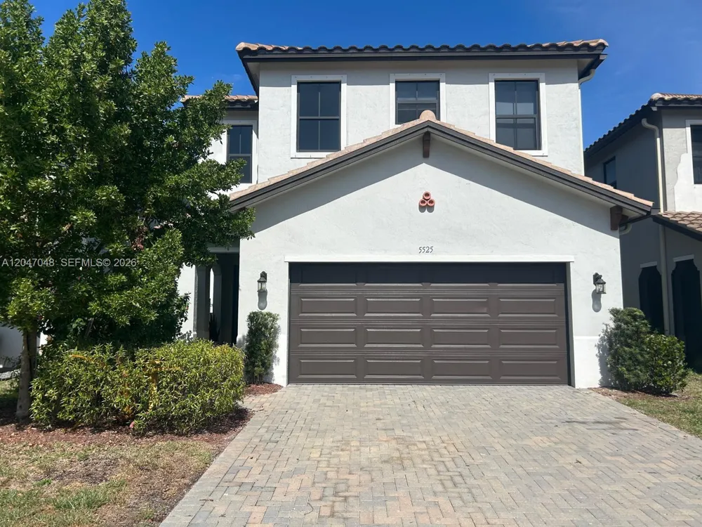 5525 AGOSTINO WAY Ave Maria, FL 34142