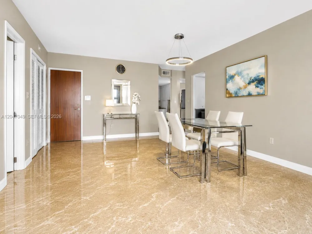 4001 S Ocean Dr #11M Hollywood, FL 33019