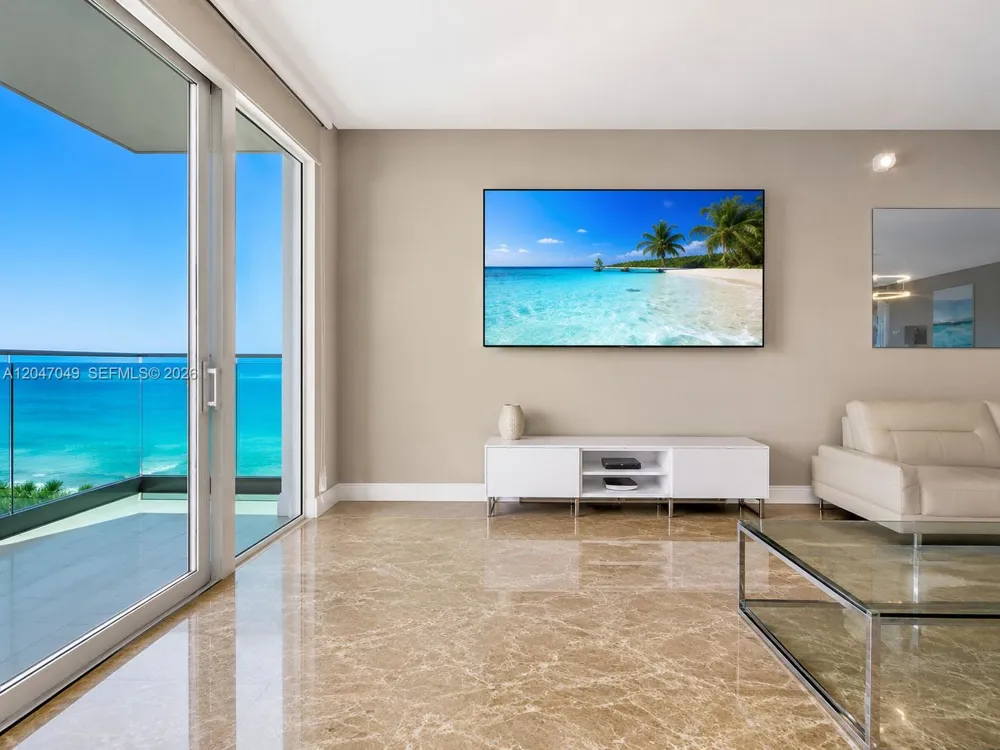 4001 S Ocean Dr #11M Hollywood, FL 33019