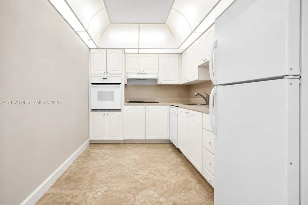 4001 S Ocean Dr #11M Hollywood, FL 33019