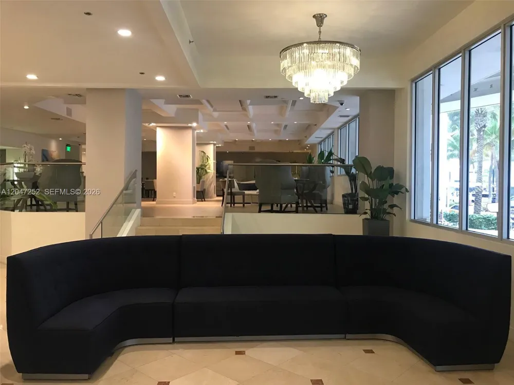 100 Lincoln Rd #1126 Miami Beach, FL 33139