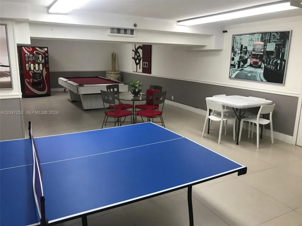 100 Lincoln Rd #1126 Miami Beach, FL 33139