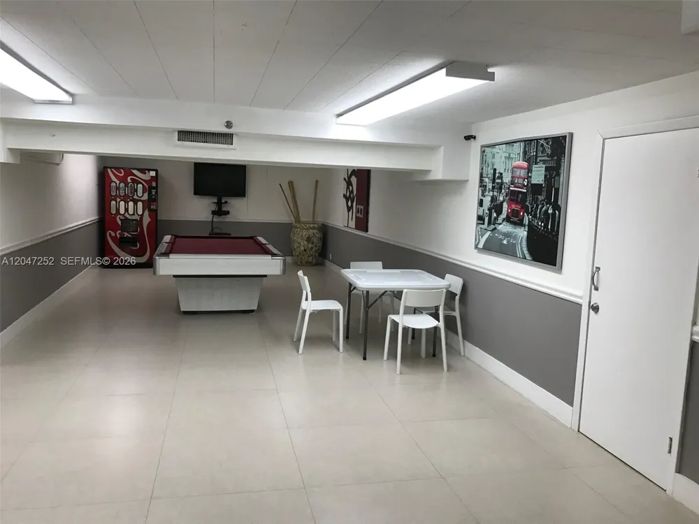 100 Lincoln Rd #1126 Miami Beach, FL 33139
