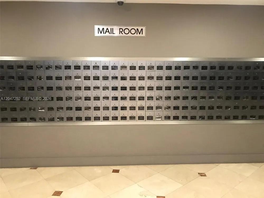 100 Lincoln Rd #1126 Miami Beach, FL 33139