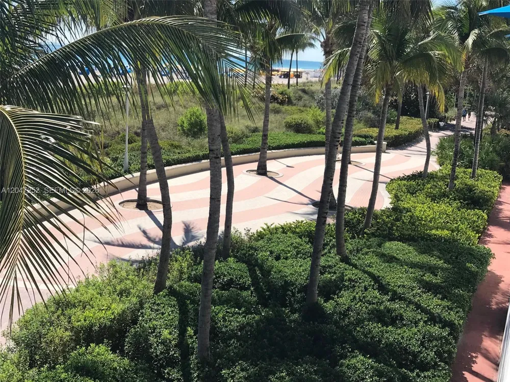 100 Lincoln Rd #1126 Miami Beach, FL 33139