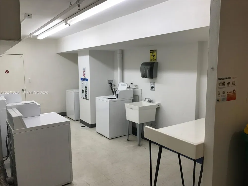 100 Lincoln Rd #1126 Miami Beach, FL 33139