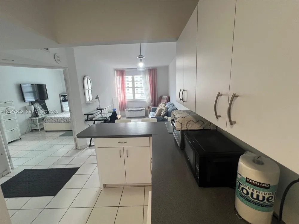 100 Lincoln Rd #1126 Miami Beach, FL 33139