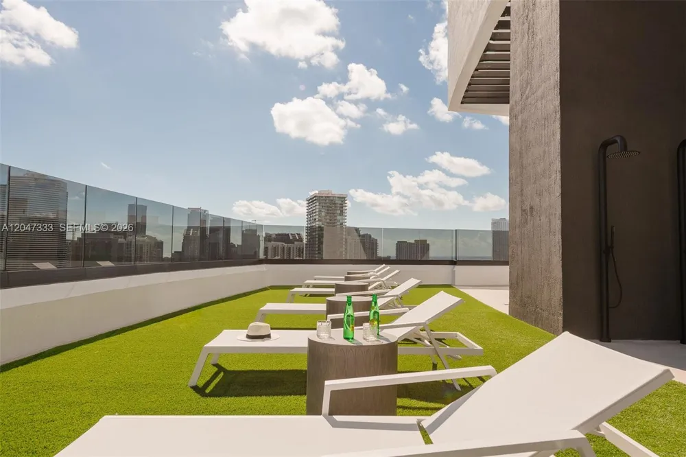 225 Miami Ave #3412 Miami, FL 33128