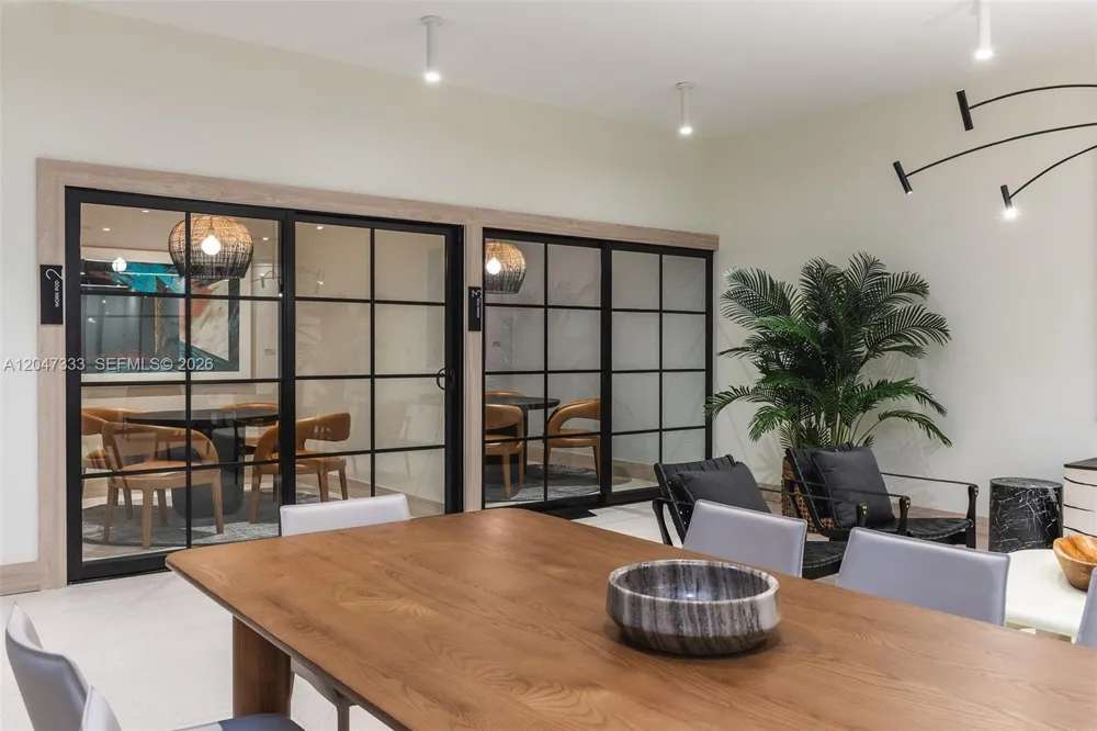225 Miami Ave #3412 Miami, FL 33128