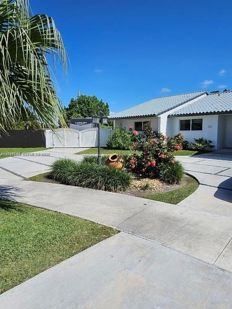 61 NW 132nd Pl #0 Miami, FL 33182