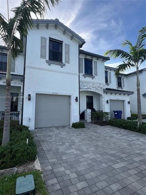 20368 NW 4th Path