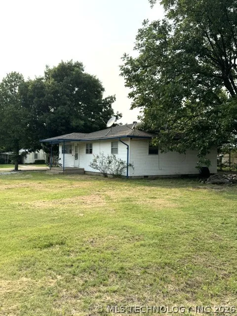 609 Hyden Stratford, OK 74872
