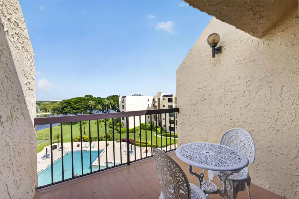 364 Golfview Road #506 North Palm Beach, FL 33408