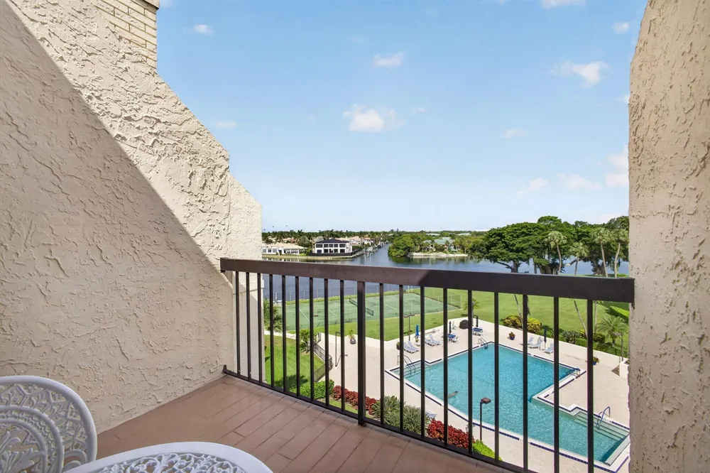 364 Golfview Road #506 North Palm Beach, FL 33408