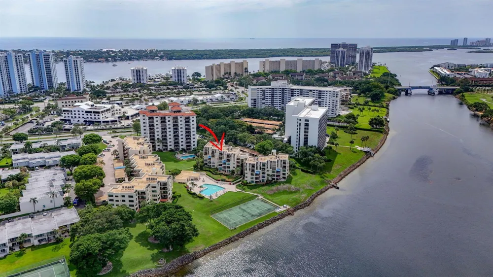 364 Golfview Road #506 North Palm Beach, FL 33408