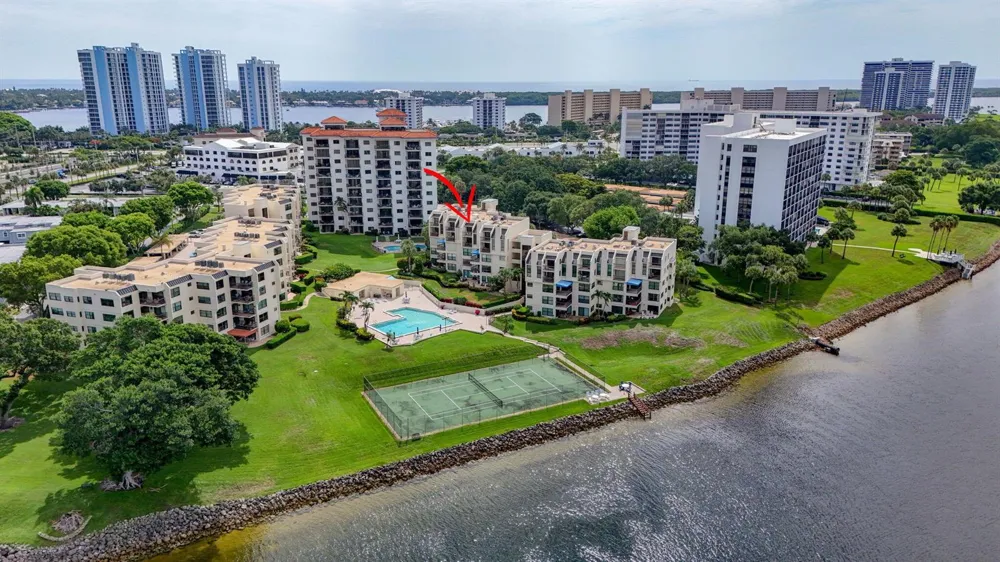 364 Golfview Road #506 North Palm Beach, FL 33408