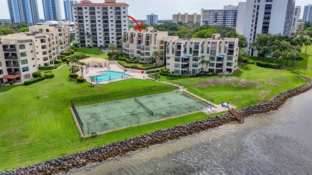364 Golfview Road #506 North Palm Beach, FL 33408