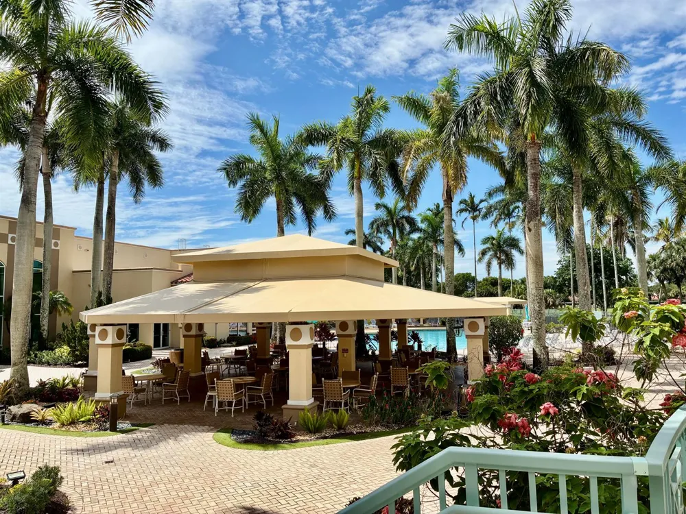 5778 Crystal Shores Drive #303 Boynton Beach, FL 33437