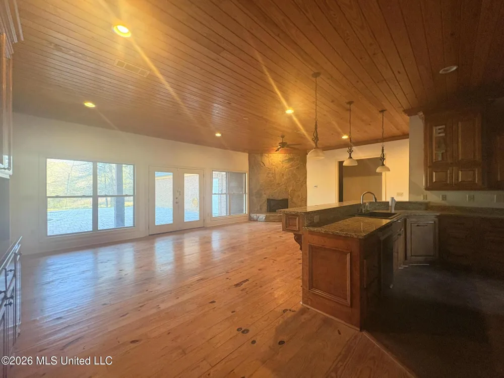 337 J C Prestage Road Pelahatchie, MS 39145