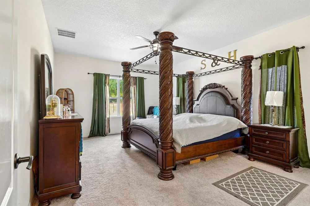 17407 Bella Nova Drive Orlando, FL 32820