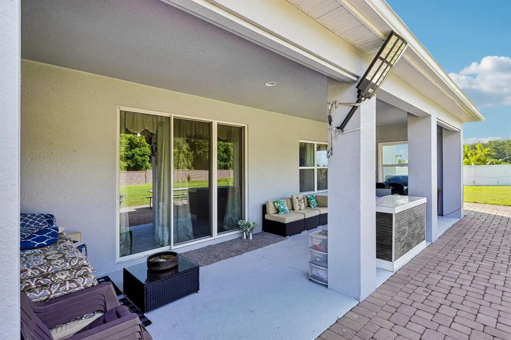 17407 Bella Nova Drive Orlando, FL 32820