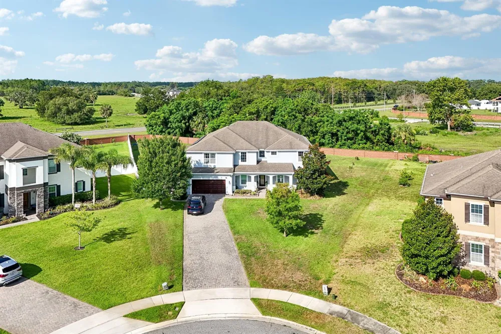 17407 Bella Nova Drive Orlando, FL 32820