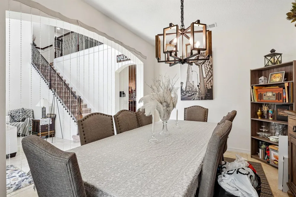 17407 Bella Nova Drive Orlando, FL 32820