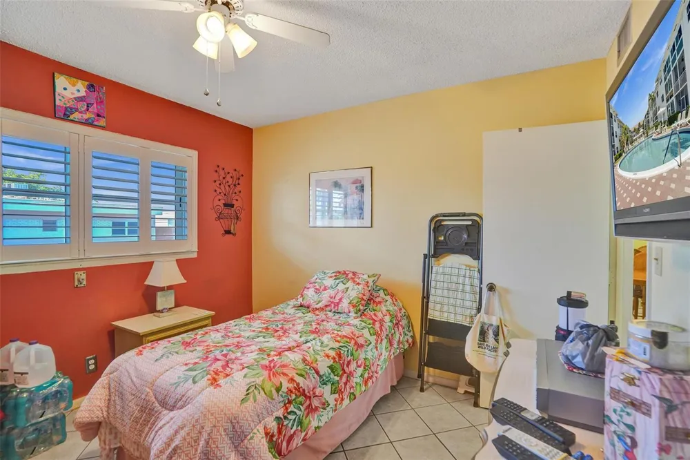 1461 S Ocean Boulevard #303 Lauderdale By The Sea, FL 33062