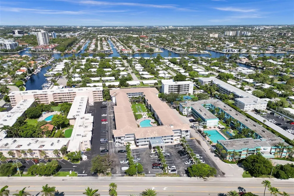 1461 S Ocean Boulevard #303 Lauderdale By The Sea, FL 33062