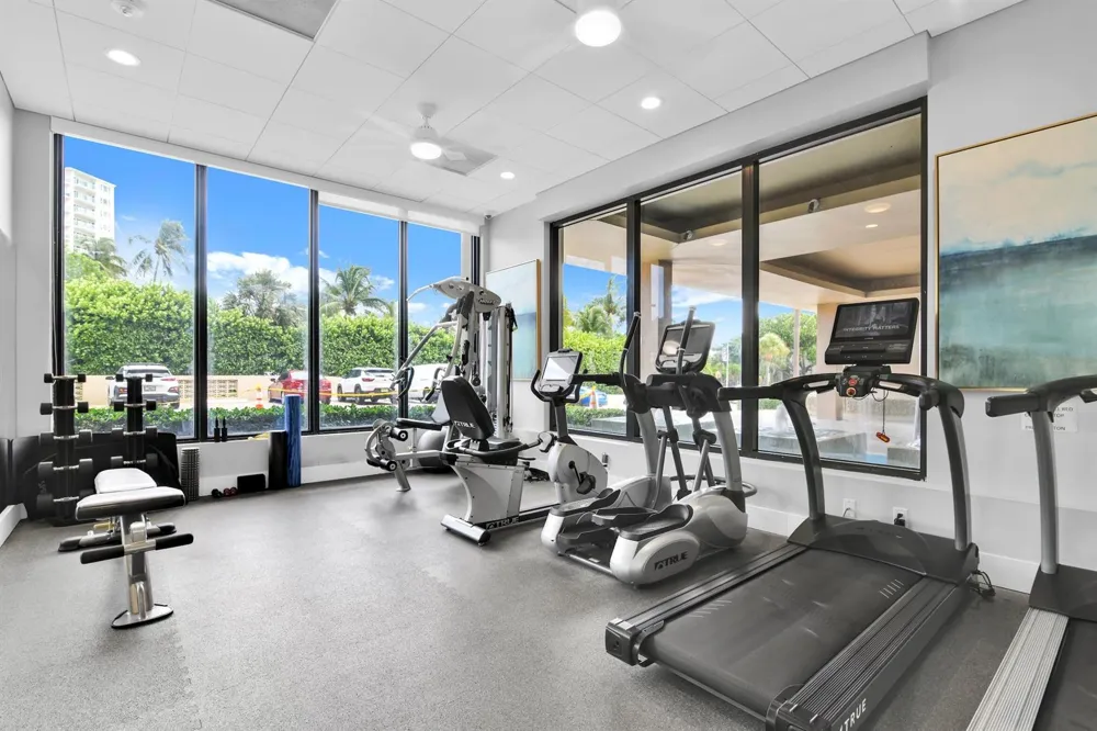 2000 S Ocean Boulevard #9n Lauderdale By The Sea, FL 33062