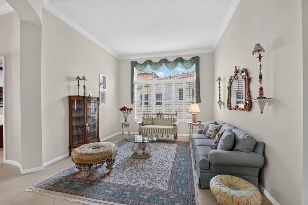 9774 Via Elegante Wellington, FL 33411