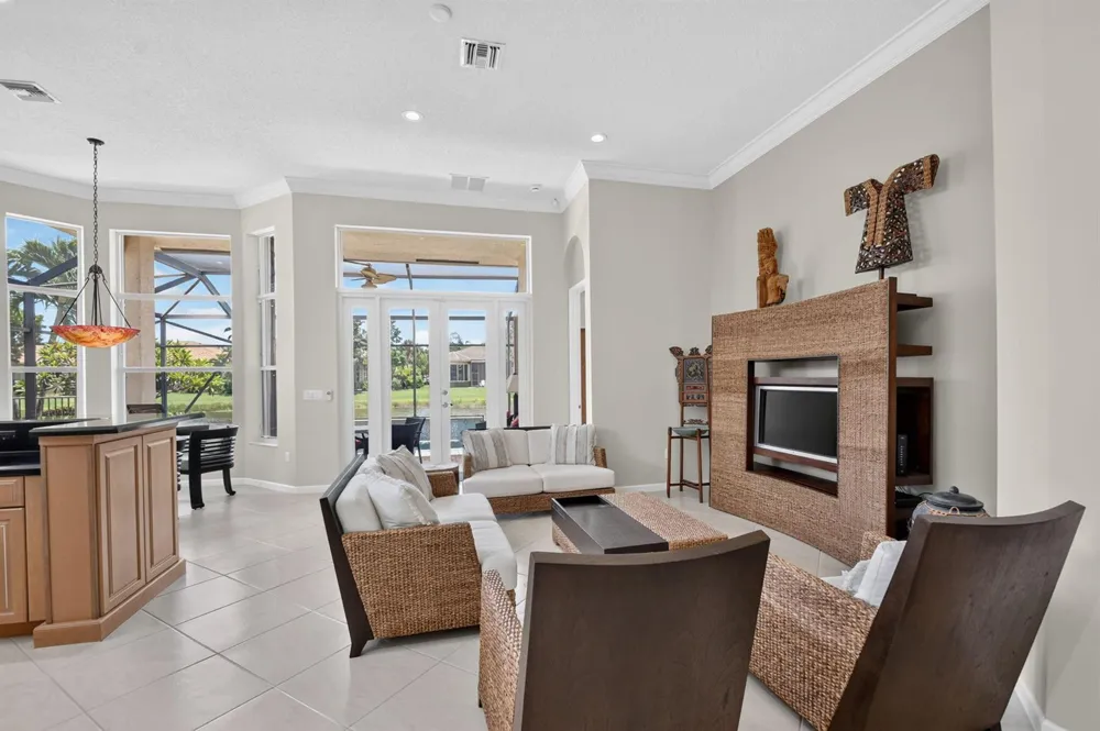 9774 Via Elegante Wellington, FL 33411
