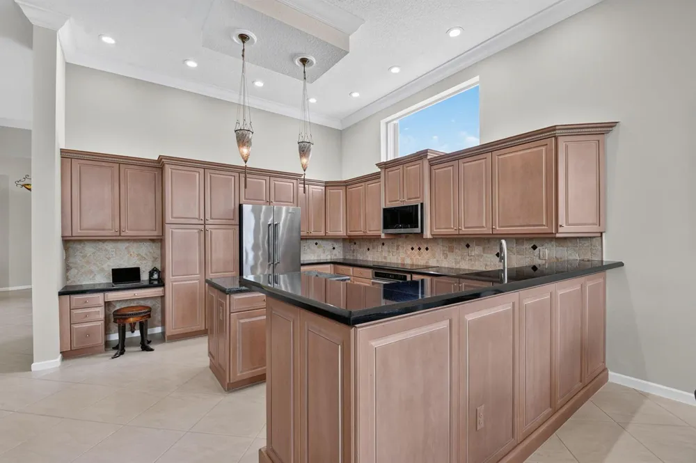 9774 Via Elegante Wellington, FL 33411