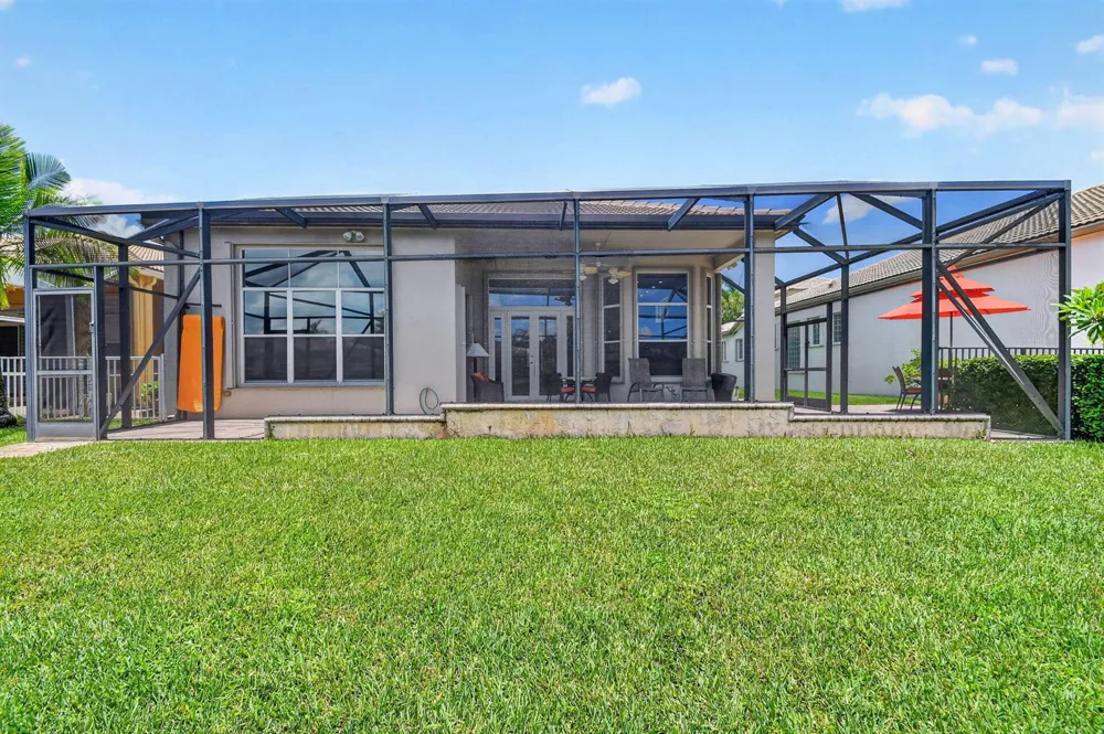 9774 Via Elegante Wellington, FL 33411
