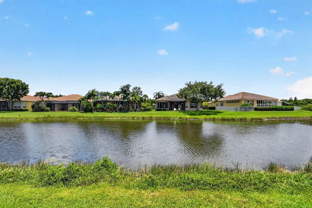 9774 Via Elegante Wellington, FL 33411