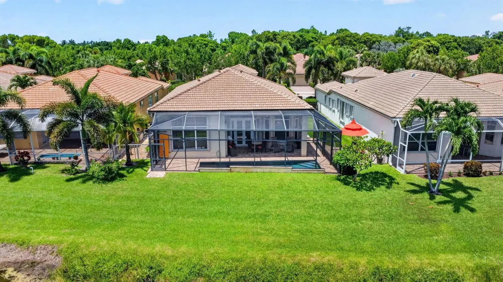 9774 Via Elegante Wellington, FL 33411