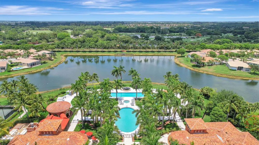 9774 Via Elegante Wellington, FL 33411