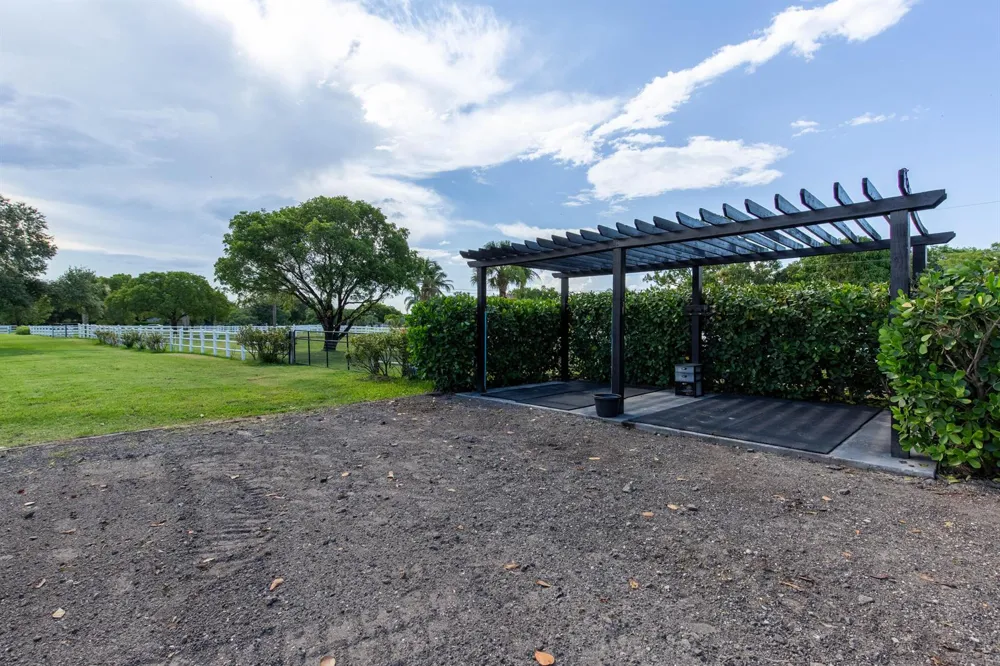 844 Arabian Drive Loxahatchee, FL 33470