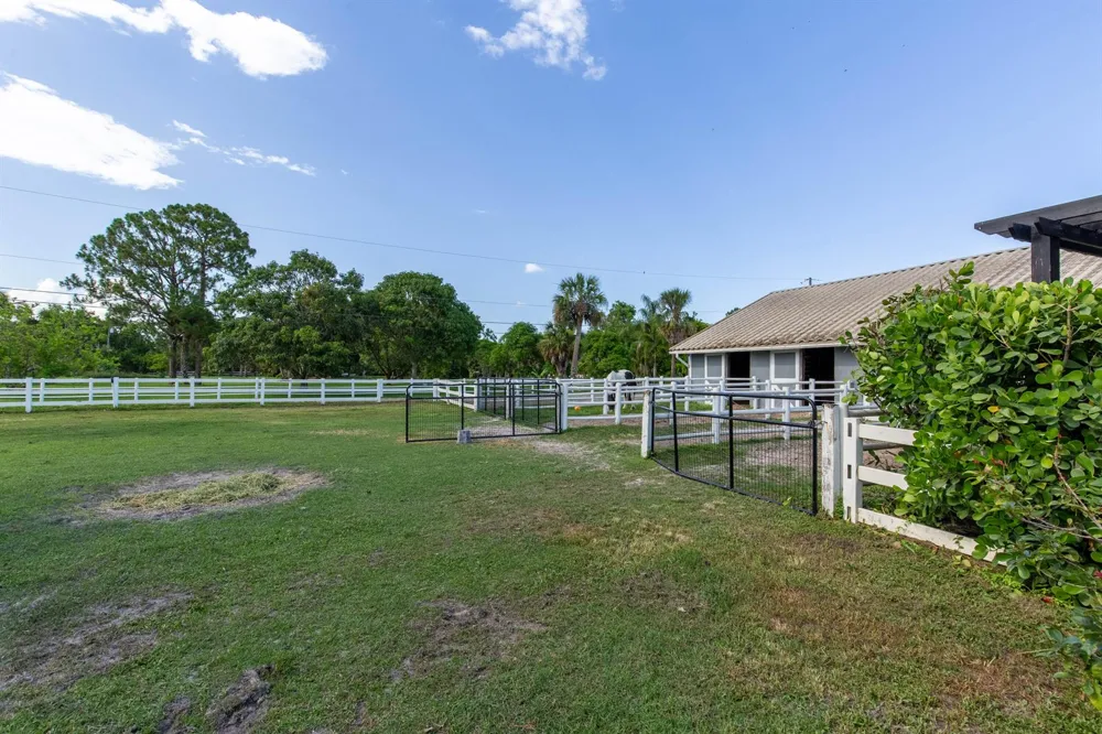 844 Arabian Drive Loxahatchee, FL 33470