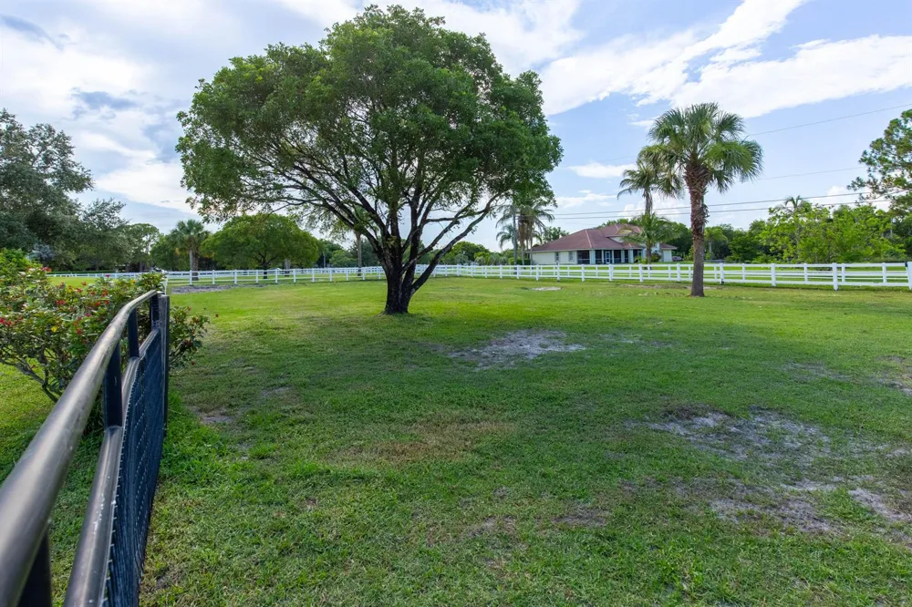 844 Arabian Drive Loxahatchee, FL 33470
