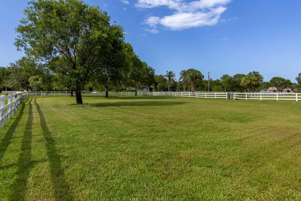 844 Arabian Drive Loxahatchee, FL 33470