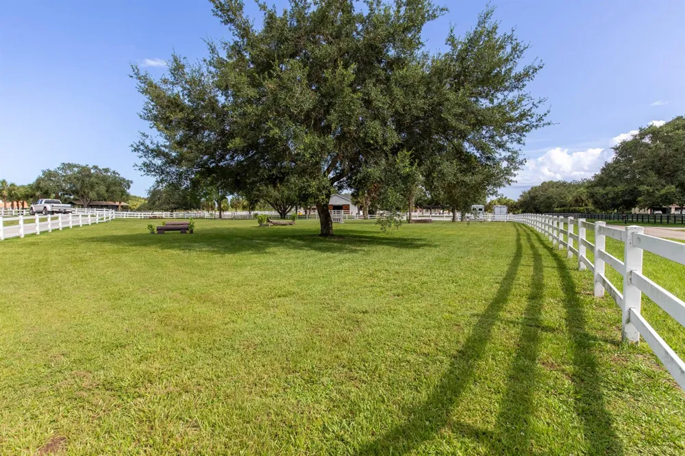844 Arabian Drive Loxahatchee, FL 33470