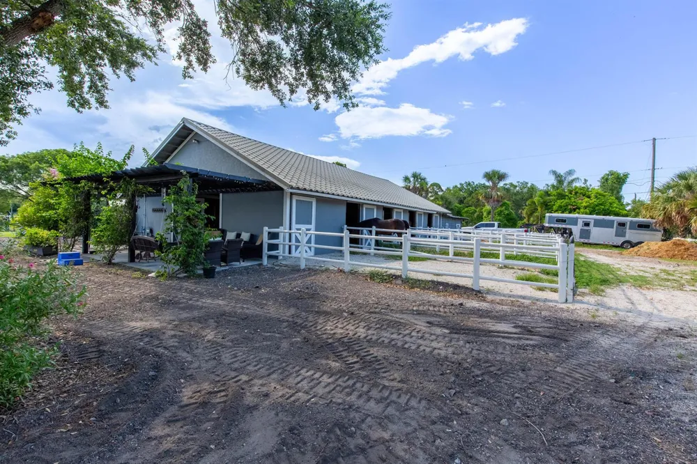844 Arabian Drive Loxahatchee, FL 33470