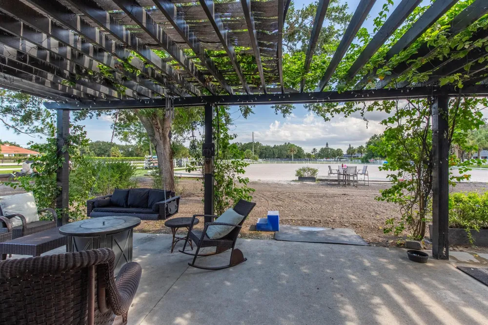 844 Arabian Drive Loxahatchee, FL 33470