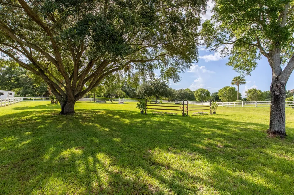 844 Arabian Drive Loxahatchee, FL 33470